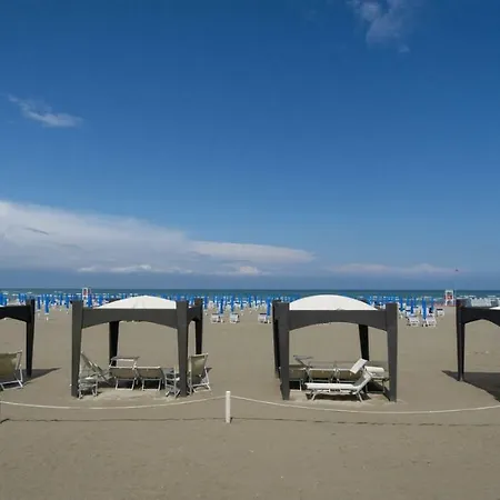 S3 * Albarella Island