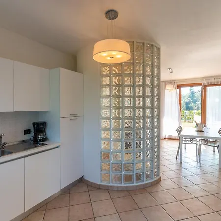 S3 Rezort Albarella Island