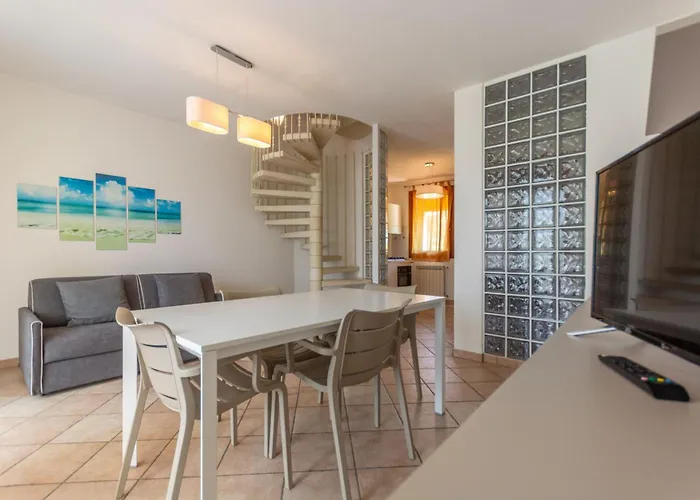 S3 * Изола Альбарелла